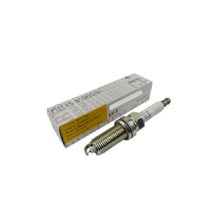 ATEŞLEME BUJİ ILKAR7FG IRIDYUM İĞNELİ CLIO IV DUSTER II MEGANE IV QASHQAI J11 0.90 H4B 1.2H5F